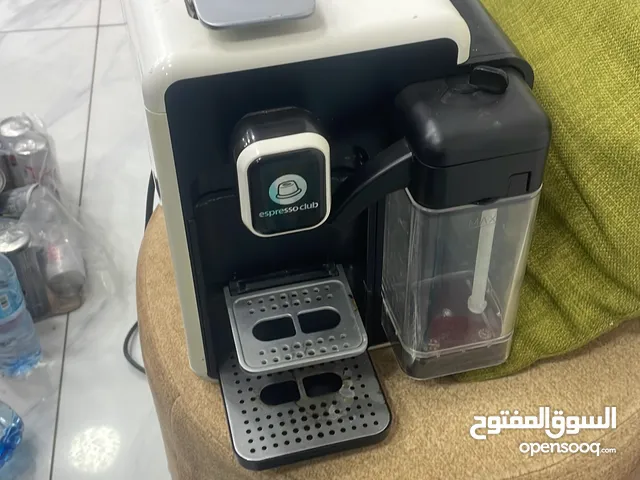 ماكنة اسبرسو بوضعية ممتازة