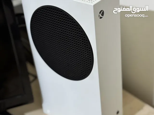 اكس بوكس سيريس اس + يو بي اس + هارد 1 تيره + جويستك الجهاز الاصلي + بطاريات عدد 3 مع شاحن البطاريات
