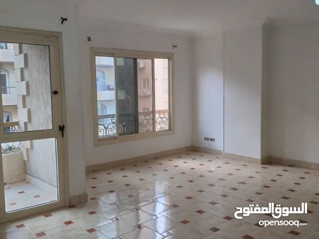180 m2 3 Bedrooms Apartments for Rent in Cairo Zahraa Al Maadi