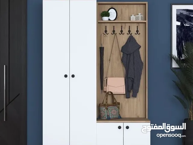 فني فك وتركيب وصيانة أثاث في طرابلس شغل نظيف وسريع وأسعار مناسبه لأي نوع أثاث