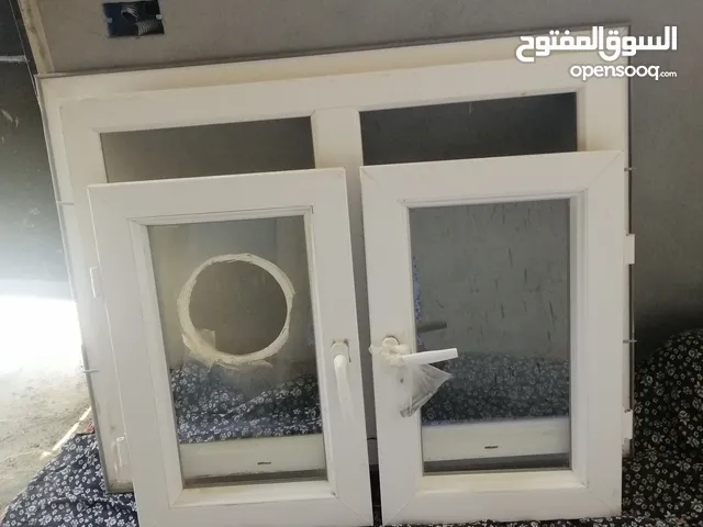 شباك بي في سي ابيض