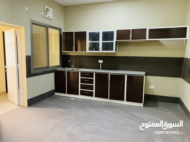 300 m2 3 Bedrooms Apartments for Rent in Muscat Al Khoud