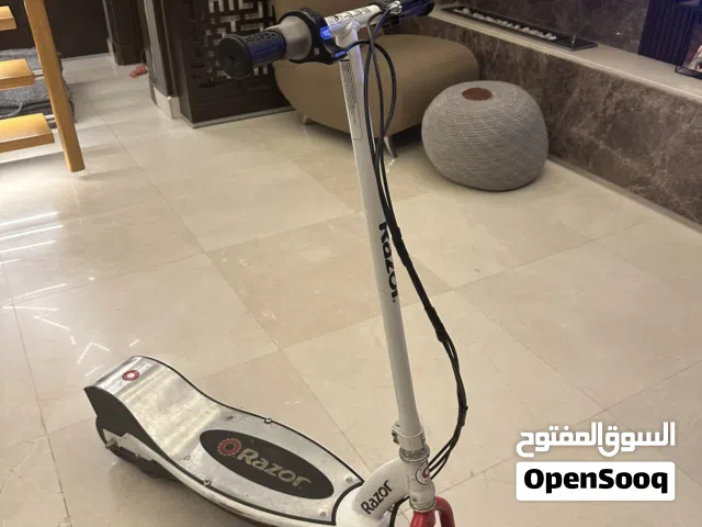 Razor scooter
