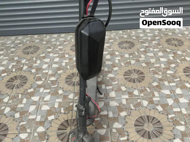 سكوتر اصلي مع الاكسسوارات