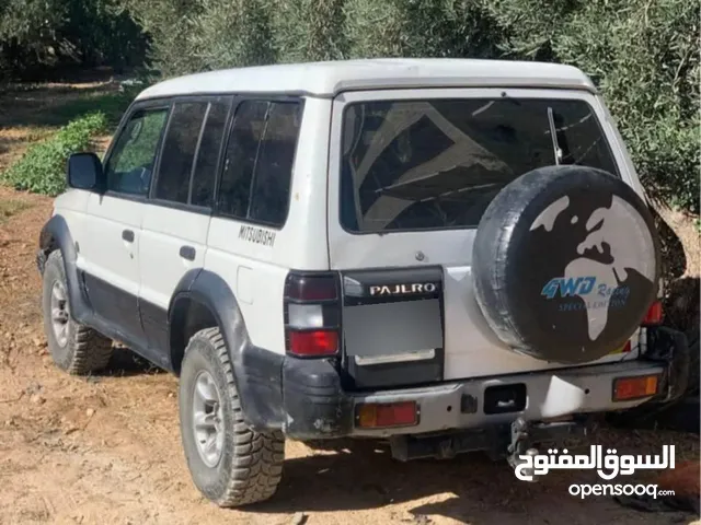 Used Mitsubishi Pajero in Hebron