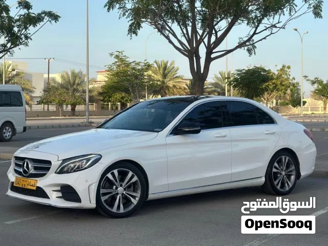 مرسيدس C300 AMGفل اوبشن بانوراما للجادين فقط  يروح الحيل/السيب ويفحص بمعرض المليار رقمي بالوصف واتس