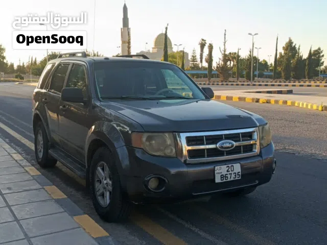 2009 Ford Escape Standard