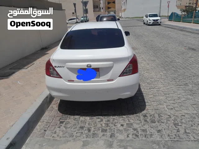 للبيع: نيسان صني 2013 – نظيفة جداً   الموديل: 2013 اللون: ابيض