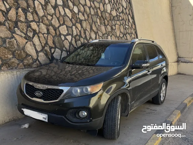 سيارة توصيل شخصي أوعائلات من المطار للمنزل