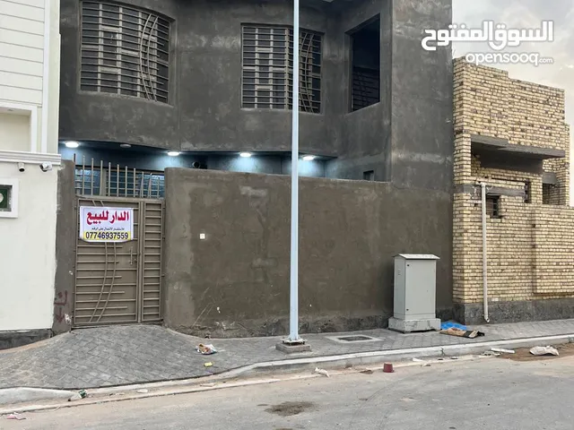 125 m2 3 Bedrooms Townhouse for Sale in Basra Zubayr