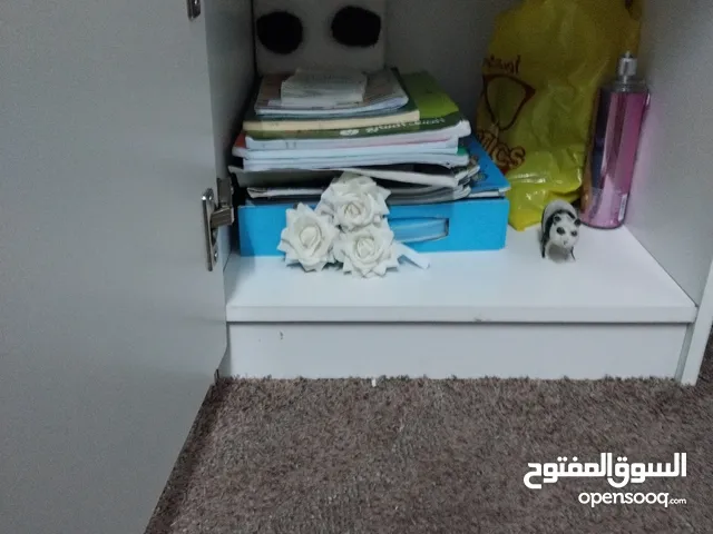 ثلاث كومدينات استعمال بسيط