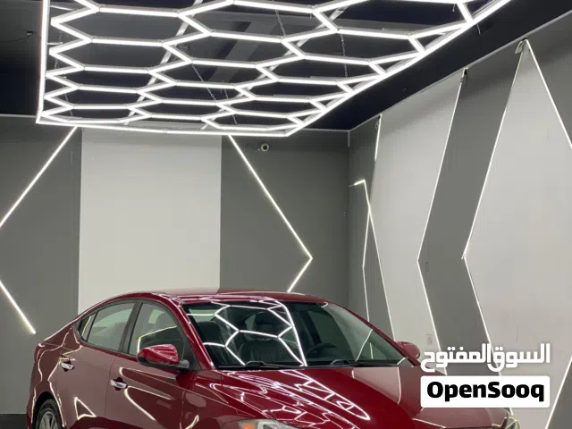 بدون حادث أو غرق مع الضمان والسيرفس والتلميع والترقيم وتتمول10سنوات