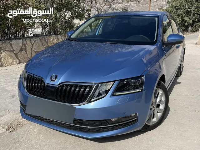 سكودا اكتافيا 2019/18