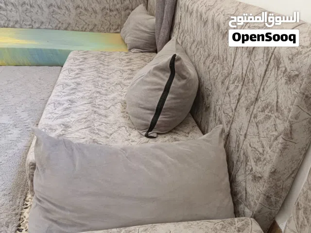 جلسة ارضية