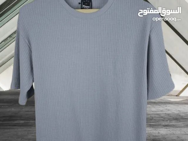 عرض خاص 2تيشرت راوند بسكوته بسعر مميز خامه مريحه ناعمه في اللبس متاح كذا لون عصري وشيك