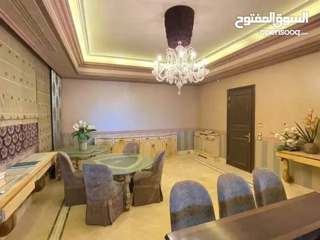 650 m2 4 Bedrooms Apartments for Sale in Beirut Raoucheh