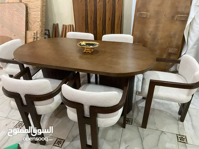 فوري من قلب الورشه سفره عباره عن تحفه فنيه بخامات ممتازه خشب زان