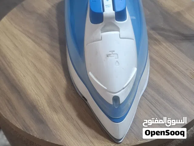 مكوا  البيع اضيفه بي حل الوكاله نوع فلبس فيليبس  مكوى بخار  2400 واط  قاعدة سيراميك