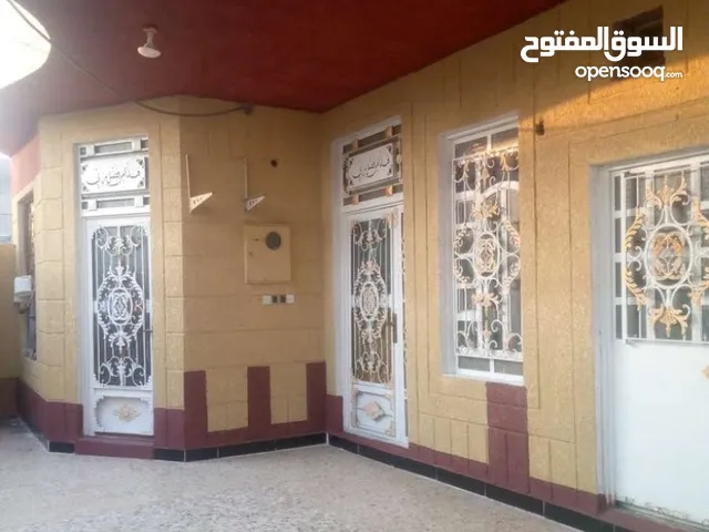200 m2 2 Bedrooms Townhouse for Sale in Basra Abu Al-Khaseeb