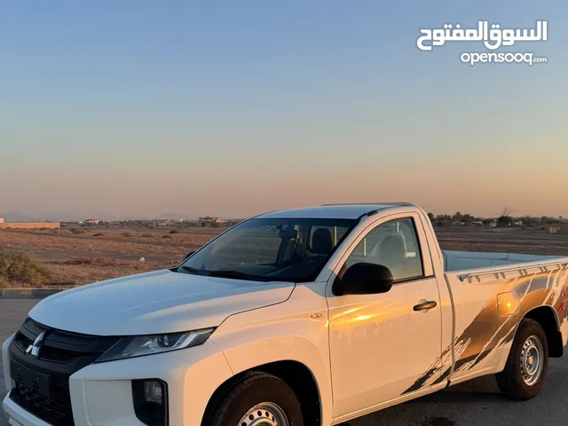 مستبيشي l200 2021 خليجي صبغة وكاله بالكامل ماشي 100 الف كيلو