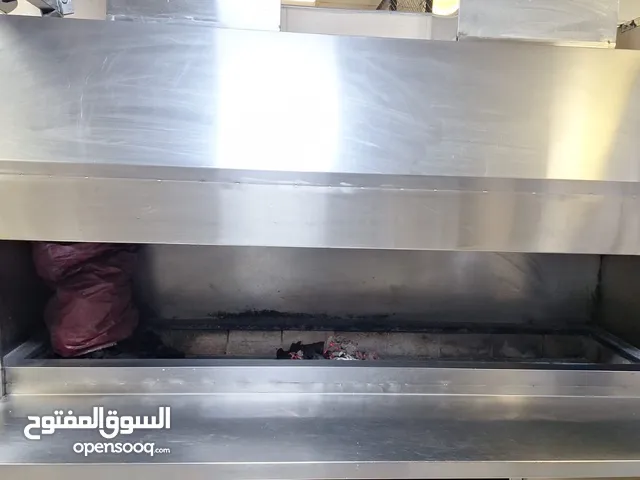 مطعم للبيع بكامل معداتو الموقع عبدون