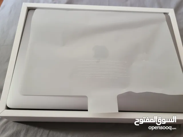 MACBOOK PRO M2