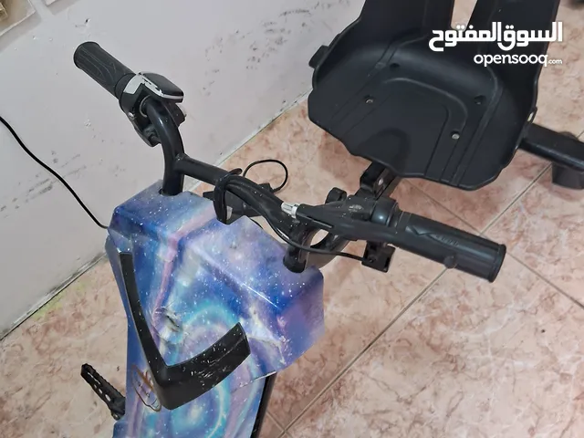 FOR SALE     SCOTTER USED 3 WHEELS    HURRY CHANCE  FOR YOU مستخم  للبيع  سكوتر ثلاث عجلات مستخدم