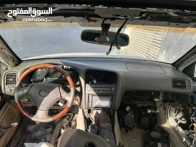 قطع غيار لكزس gs300 من موديل 1998 الى 2005