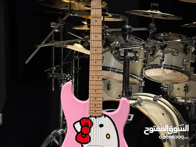 Squire Limited Edition Hello Kitty 50th anniversary stratocaster