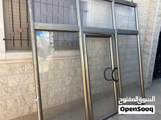 باب ألمنيوم