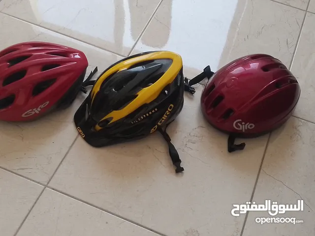 خوذة دراجة هوائية (Bicycle helmet) نوع جيرو المعروفة عالميا أميركية وتصنع في الصين بمواصفات عالية
