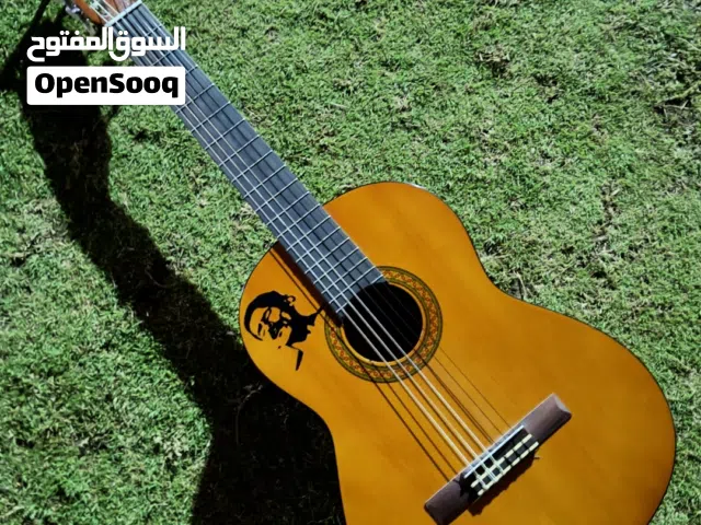 جيتار ياماها c40