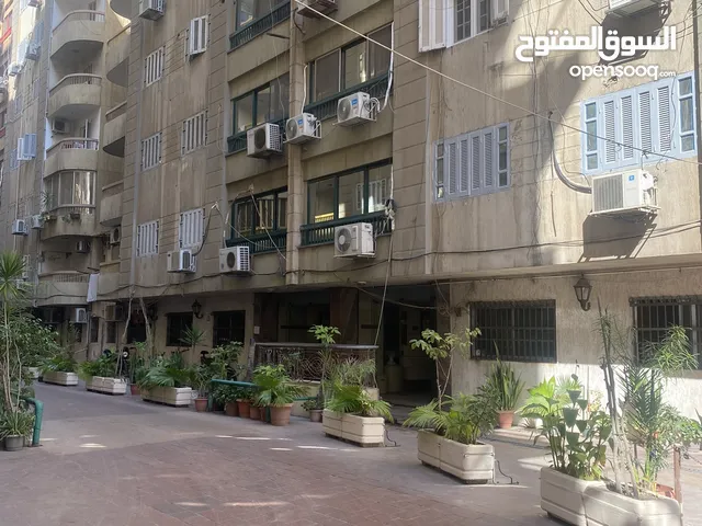 302 m2 5 Bedrooms Apartments for Sale in Alexandria Smoha