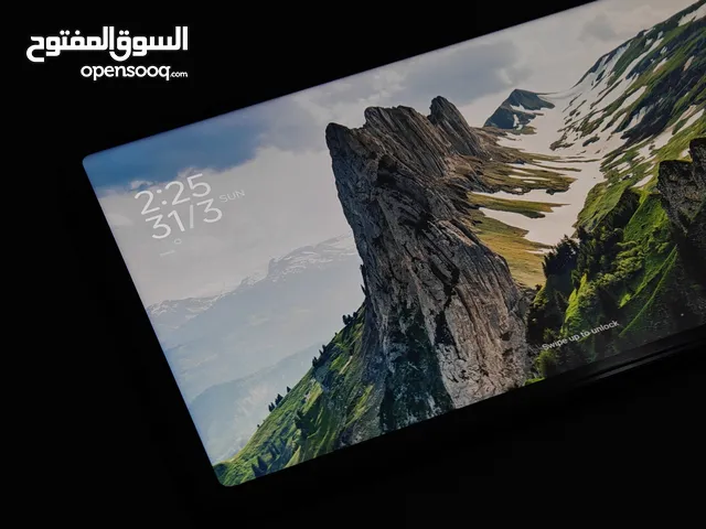 Apple iPad 256 GB in Aden