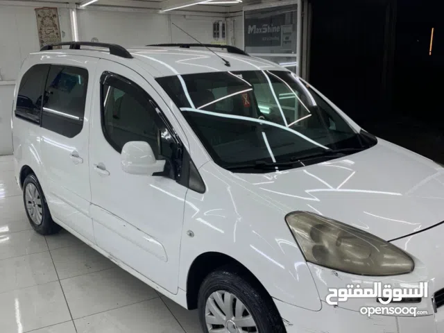 Used Peugeot Partner in Ramallah and Al-Bireh