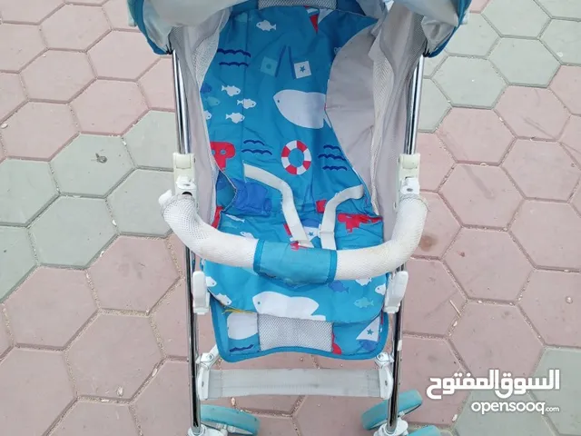 عربية اطفال مستعملة نظيف