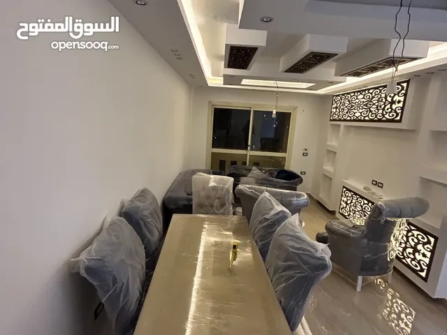 شقه لقطه متشطبه مفروشه جزئي بكمبوند دجله بالمز ، خالصه كل شي وجاهزة عالسكن