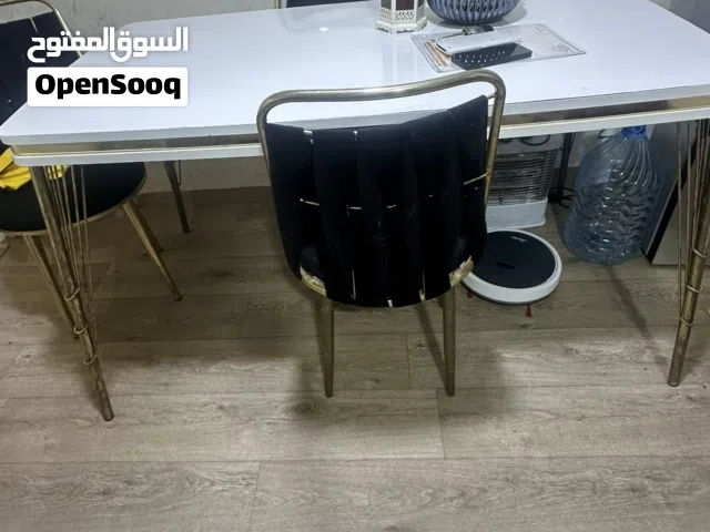 ميز طعام 4 كراسي
