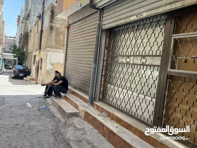 مكتب ومحل او مستودع للإيجار - مخيم الوحدات