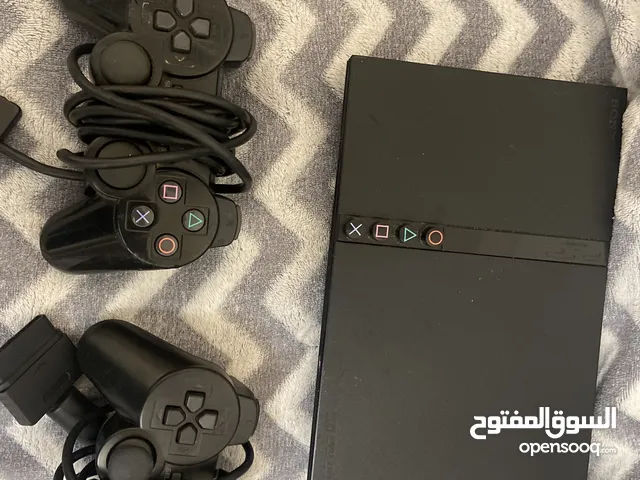 بلايستيشن 2 متهكر مع الادابتر الاصلي بدون سي دي روم + سكان مع قير ودواسات