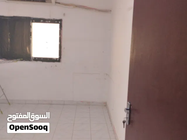 sharing room with family for rent in salmiya block 12