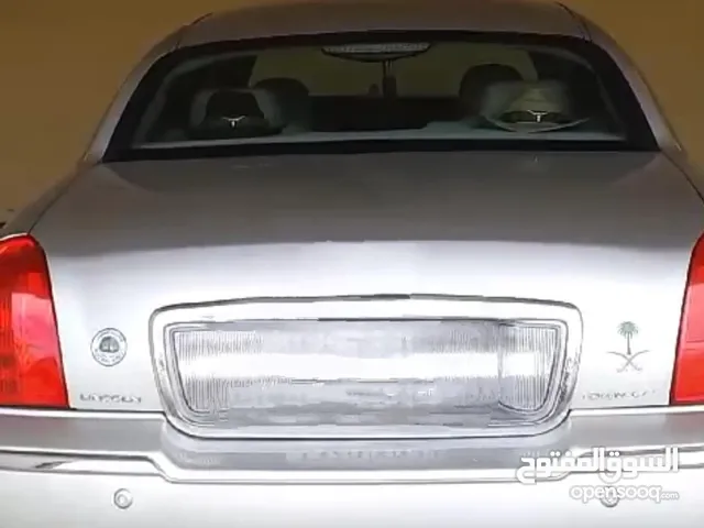 Used Ford Crown Victoria in Jeddah