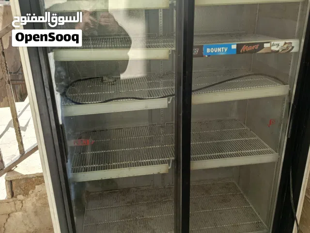 ثلاجه وستاند شبس