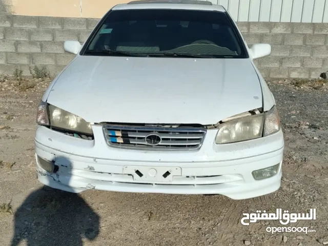 Used Toyota Camry in Al Dakhiliya