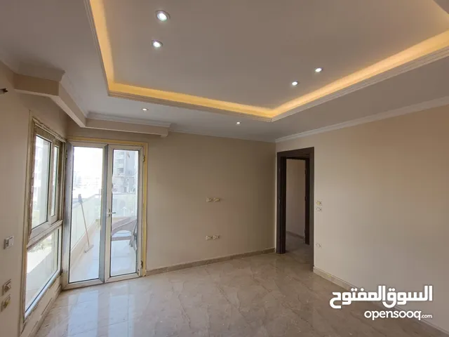 160 m2 3 Bedrooms Apartments for Sale in Cairo New Cairo