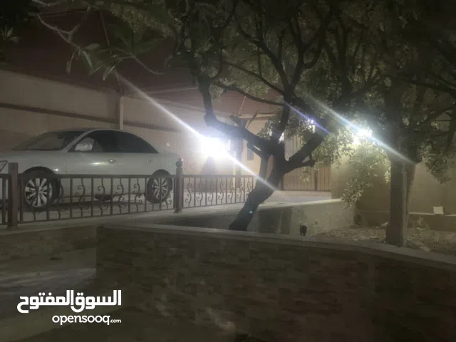 700 m2 4 Bedrooms Townhouse for Rent in Tripoli Ain Zara