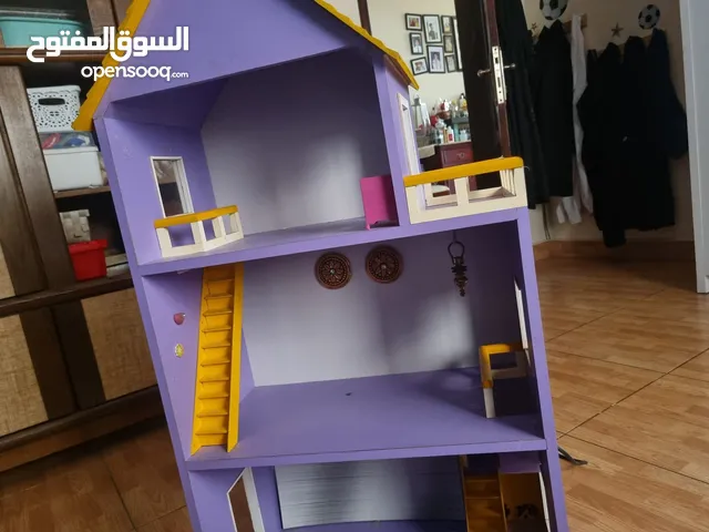 Custom built -- Doll House (Price can be lowered)