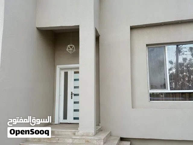 125 m2 2 Bedrooms Townhouse for Sale in Muscat Al Maabilah