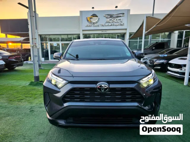 2025 Toyota RAV 4 XLE