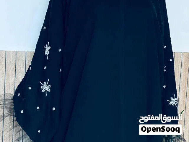 عبايه خليجيه سوداء خامه فخمه عبايات جديده تسفيه بسعر مناسب عبايات كويتي موديل 2026 القياسات متوفر